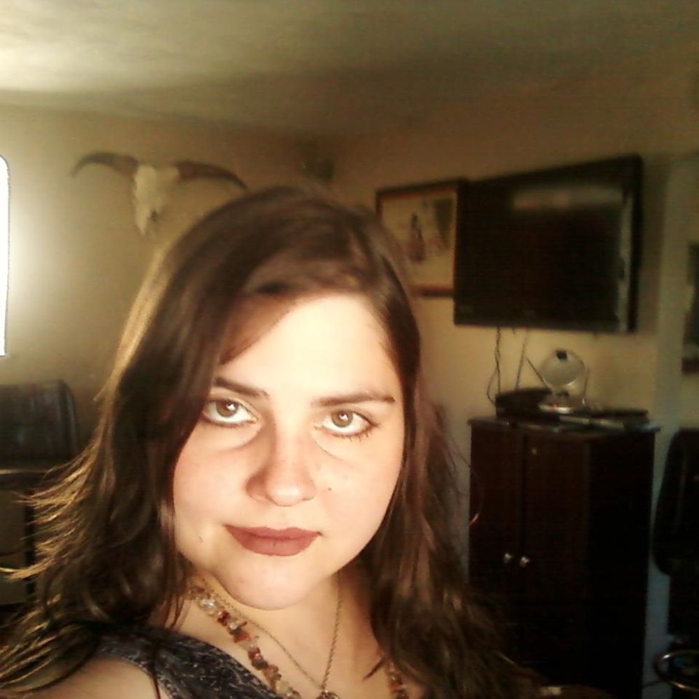 Meet your Posher, Tabitha